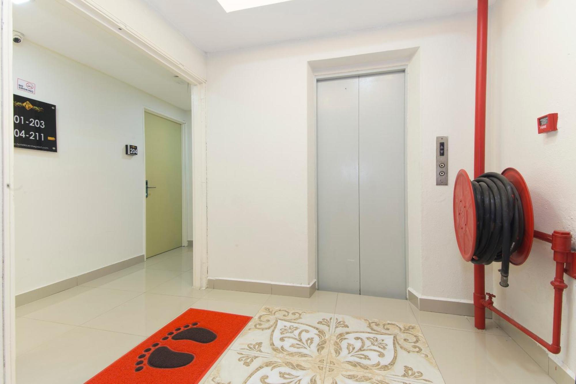 Oyo 552 Hotel Kl Centre Point Kuala Lumpur Exterior photo